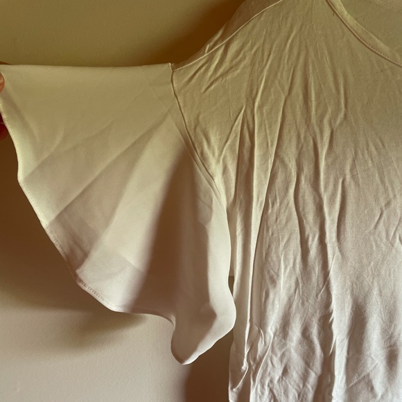 NWOT Cream Flutter Sleeve Loft Blouse - Picture 4 of 4